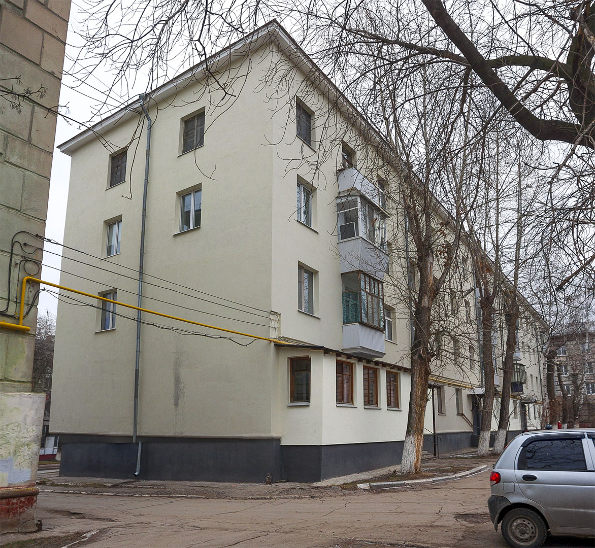 Новокуйбышевск, Улица Сафразьяна, 4