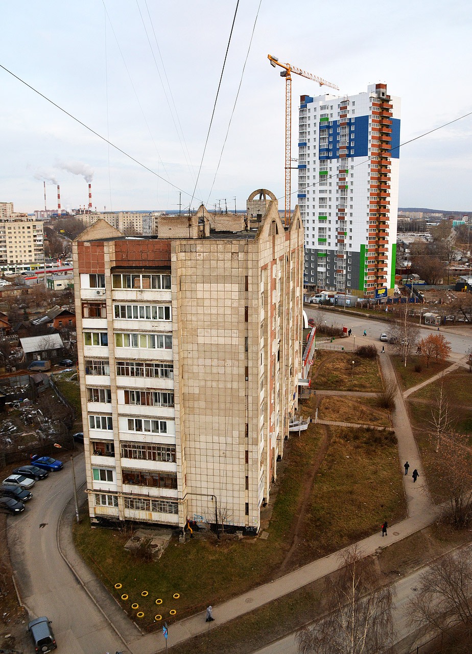 Пермь, Улица Солдатова, 24; Улица Солдатова, 29В