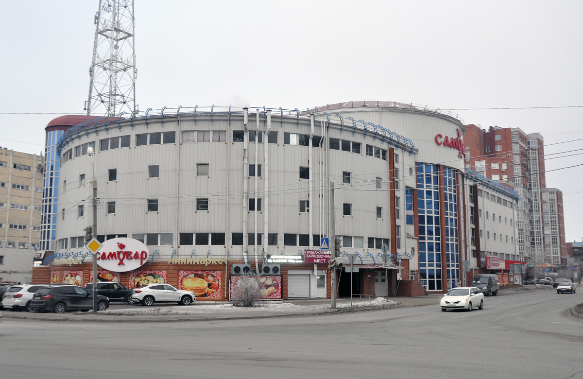 Омск, Улица Волховстроя, 1