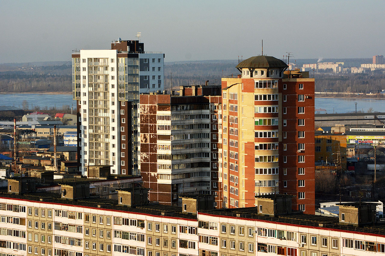 Пермь, Улица Строителей, 37; Улица Строителей, 46; Улица Строителей, 48