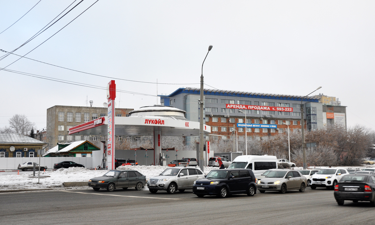 Omsk, Улица Булатова, 100; Улица Гусарова, 12; Улица Булатова, 99