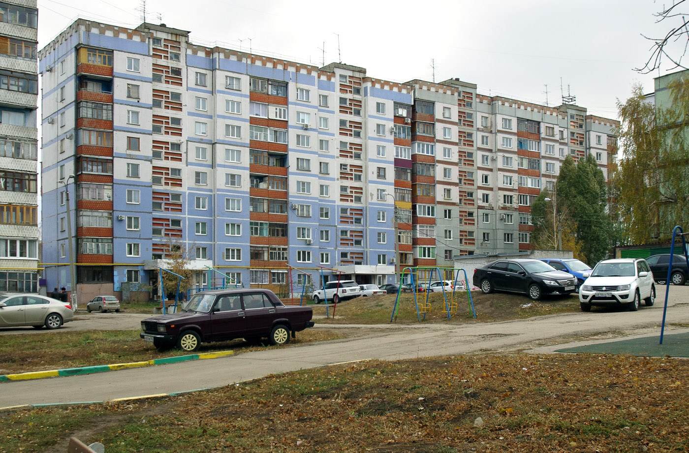 Novokuybyshevsk, Улица Дзержинского, 45; Улица Дзержинского, 43