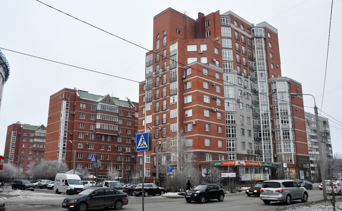 Омск, Улица 5-й Армии, 2; Улица 5-й Армии, 4; Улица 5-й Армии, 6