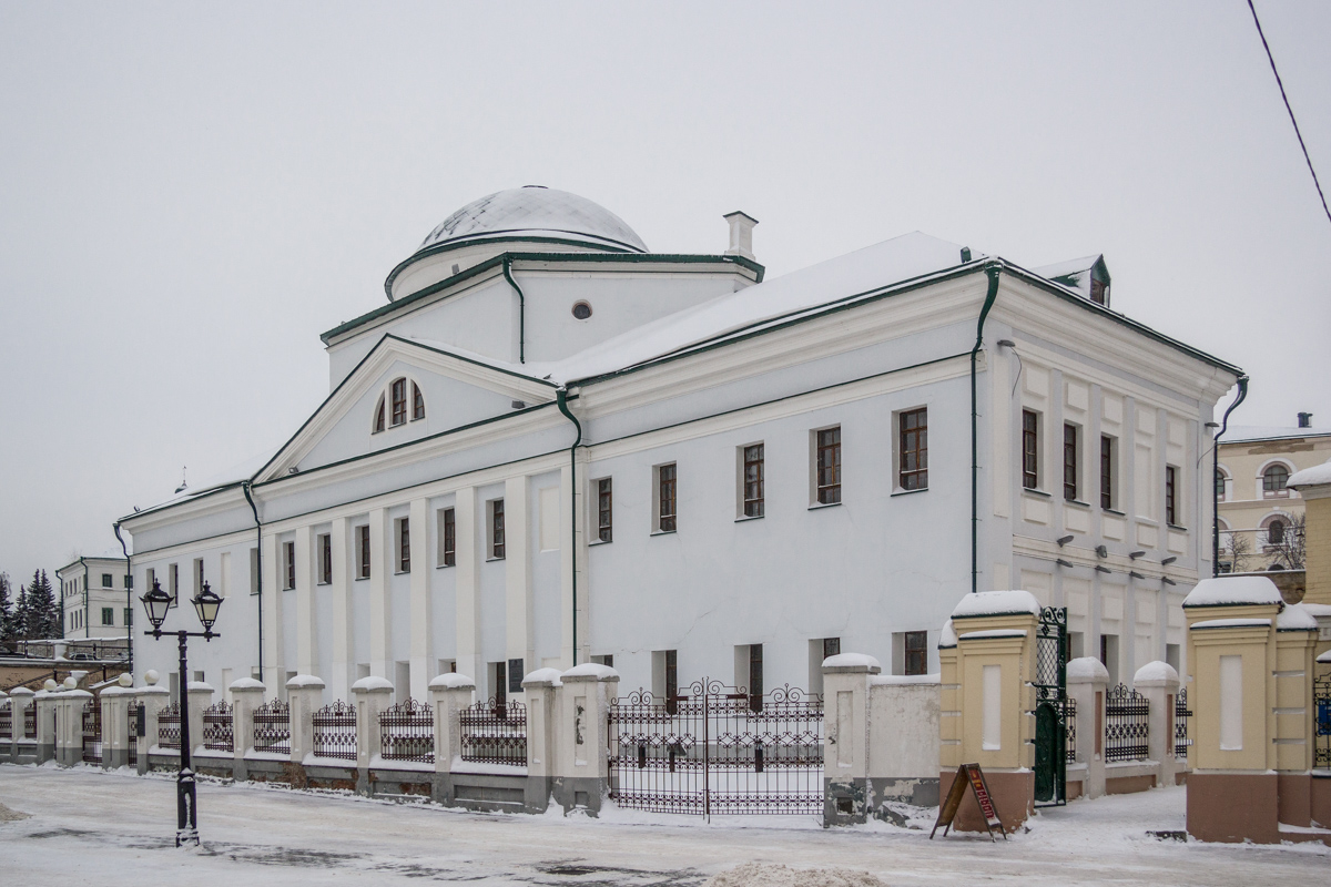 Kazan, Улица Баумана, 3