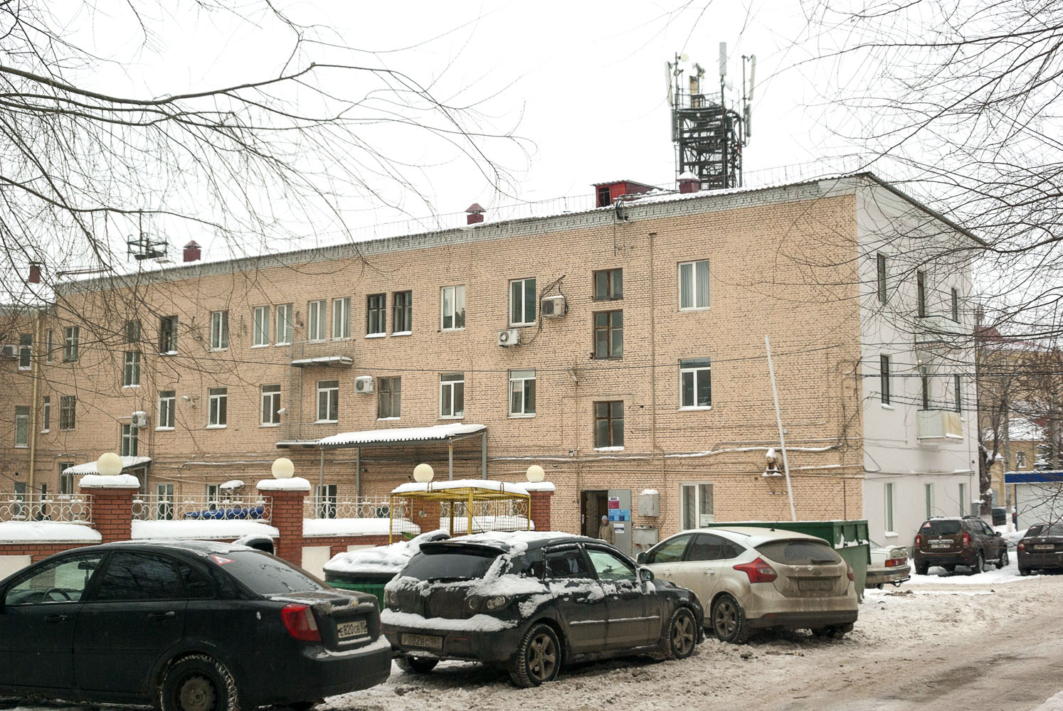 Новокуйбышевск, Улица Миронова, 2