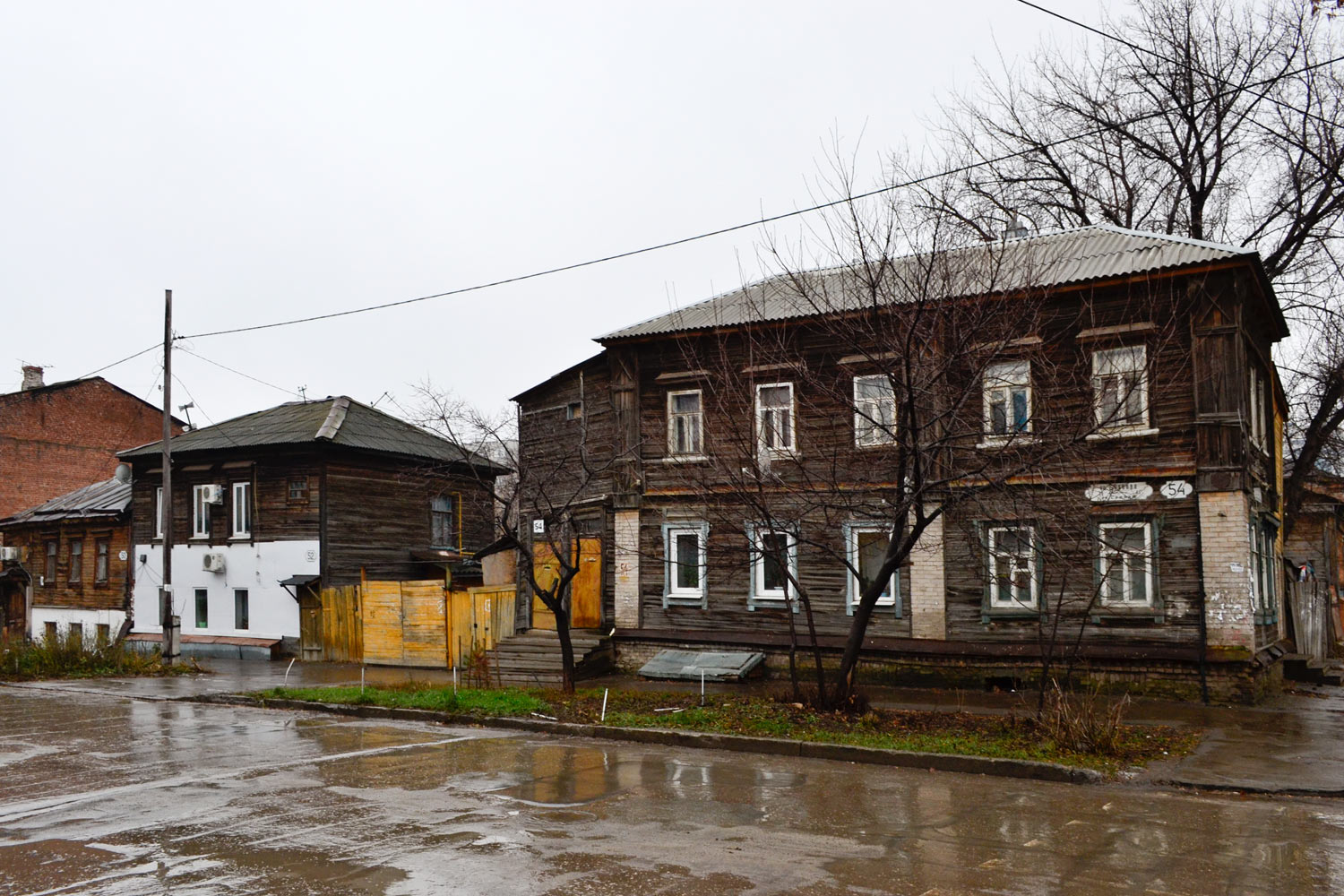 Самара, Улица Буянова, 54 / Вилоновская улица, 93; Улица Буянова, 52