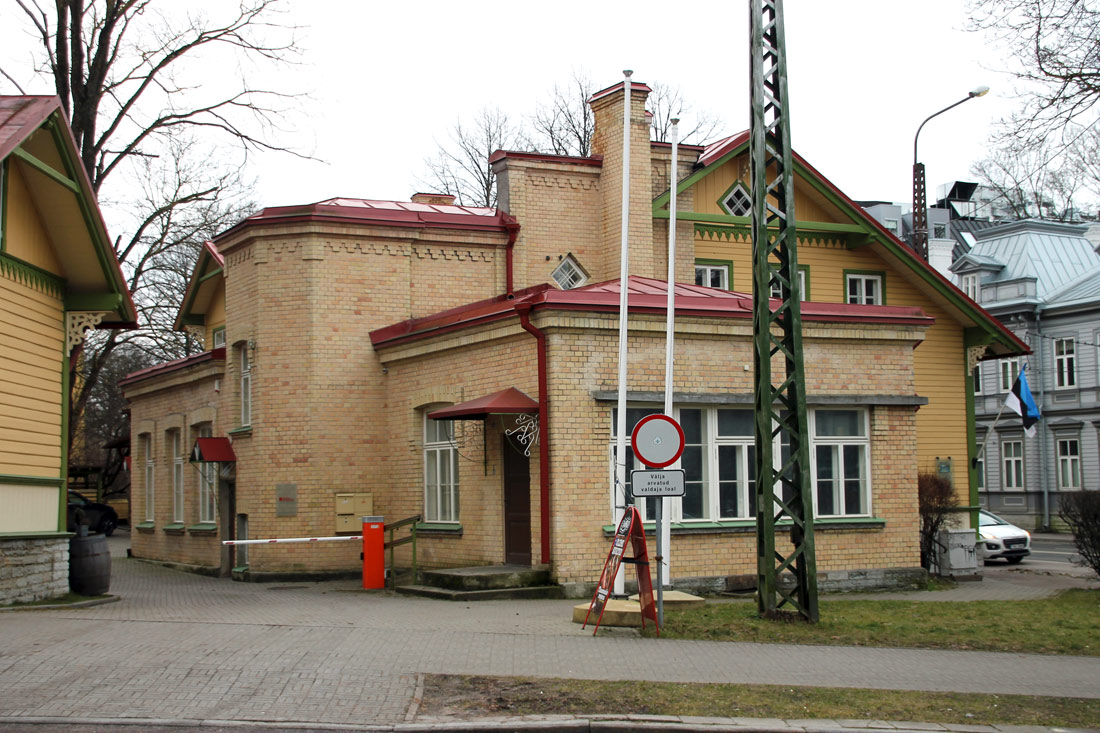Tallinn, Toompuiestee, 16