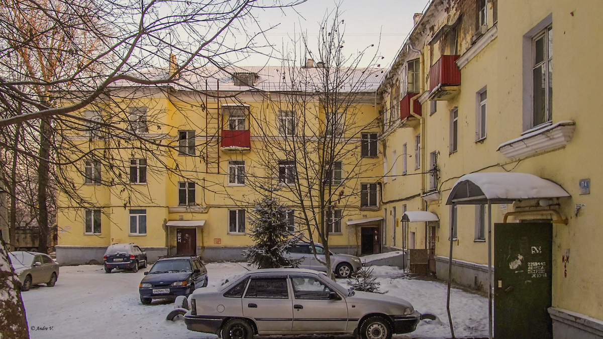 Ufa, Улица Свободы, 41 / Вологодская улица, 139