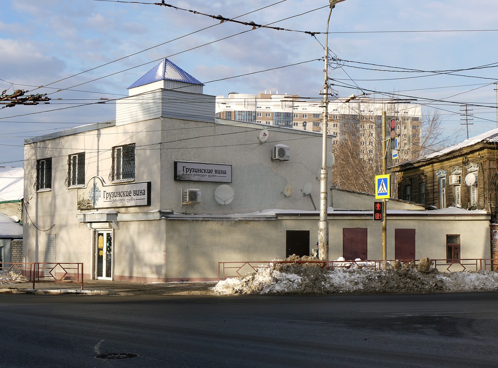 Самара, Улица Буянова, 88 / Ульяновская улица, 60
