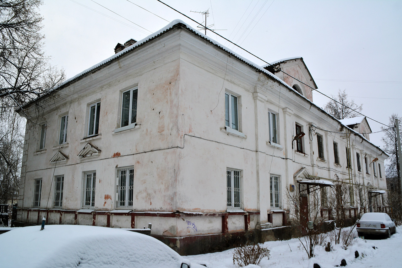 Пермь, Улица Маршала Рыбалко, 19