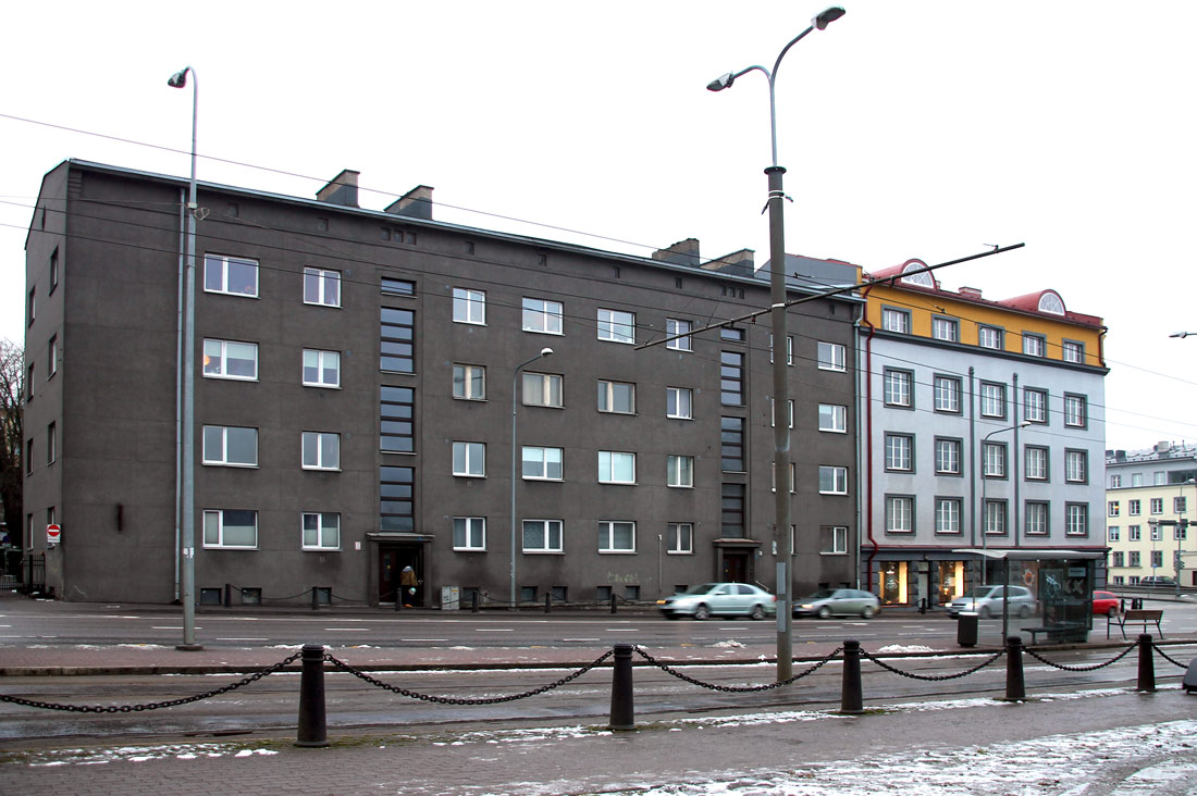 Таллин, Tartu maantee, 70; Tartu maantee, 68/1
