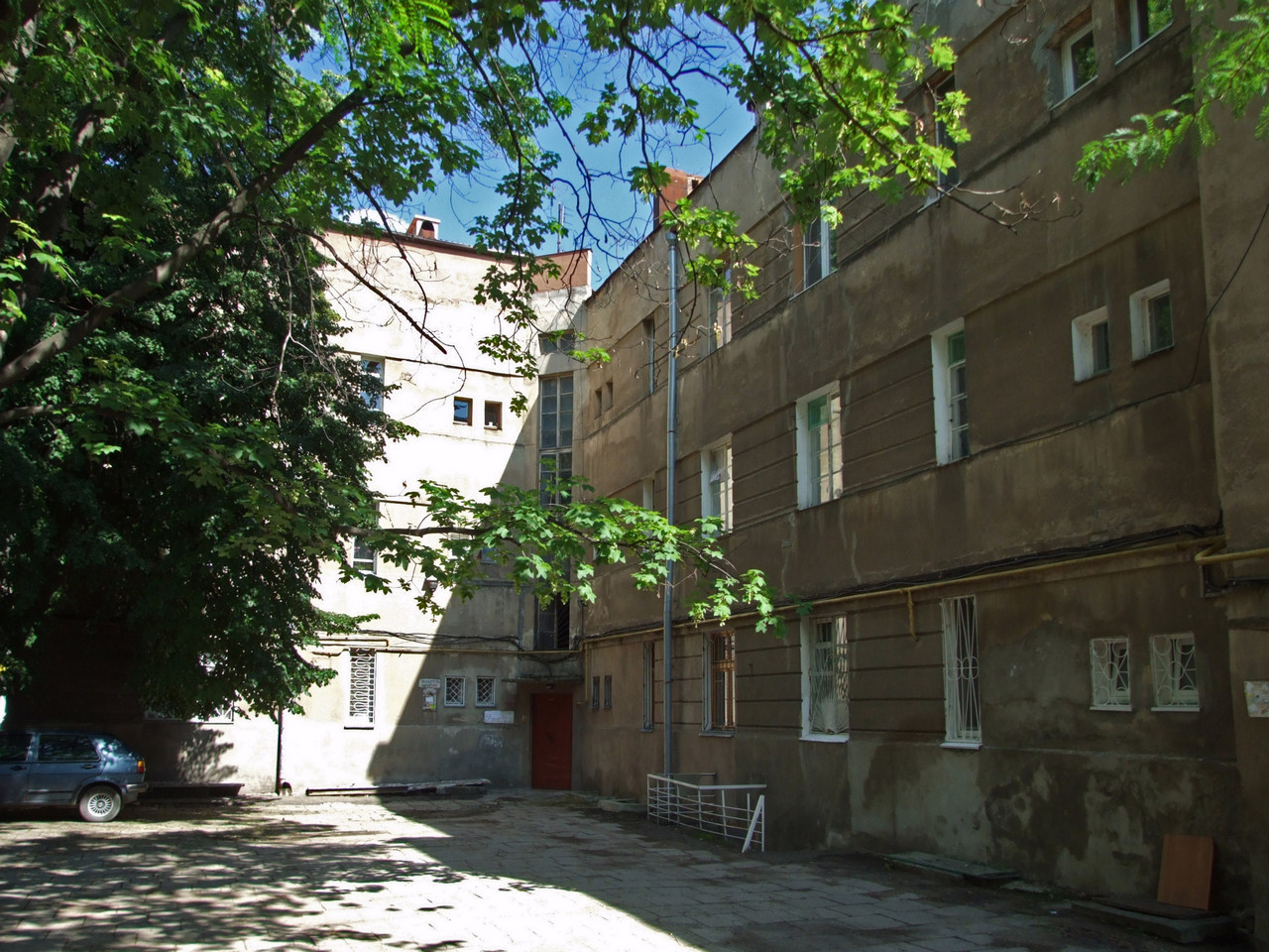 Odesa, Канатна вулиця, 100/4