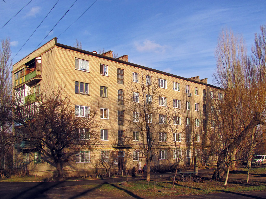 Артёмовск, Улица Патриса Лумумбы, 82