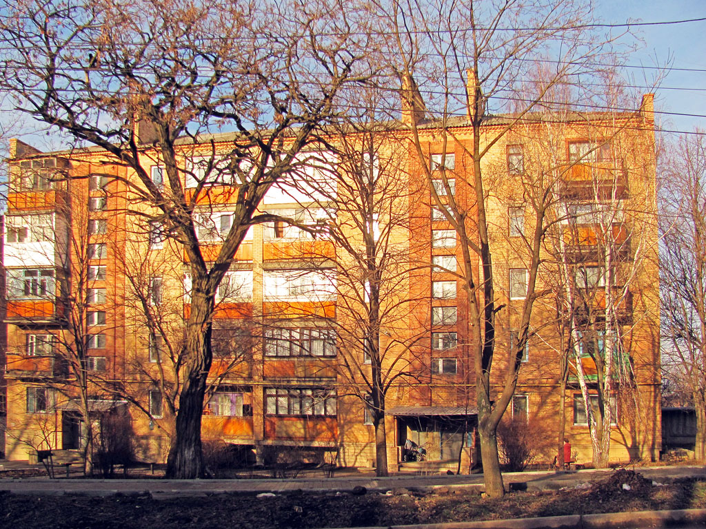 Артёмовск, Улица Горького, 41