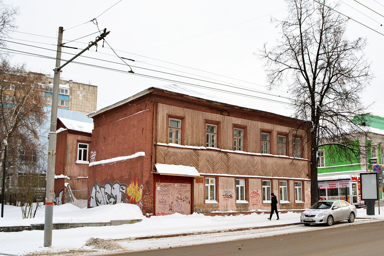 Perm, Сибирская улица, 22
