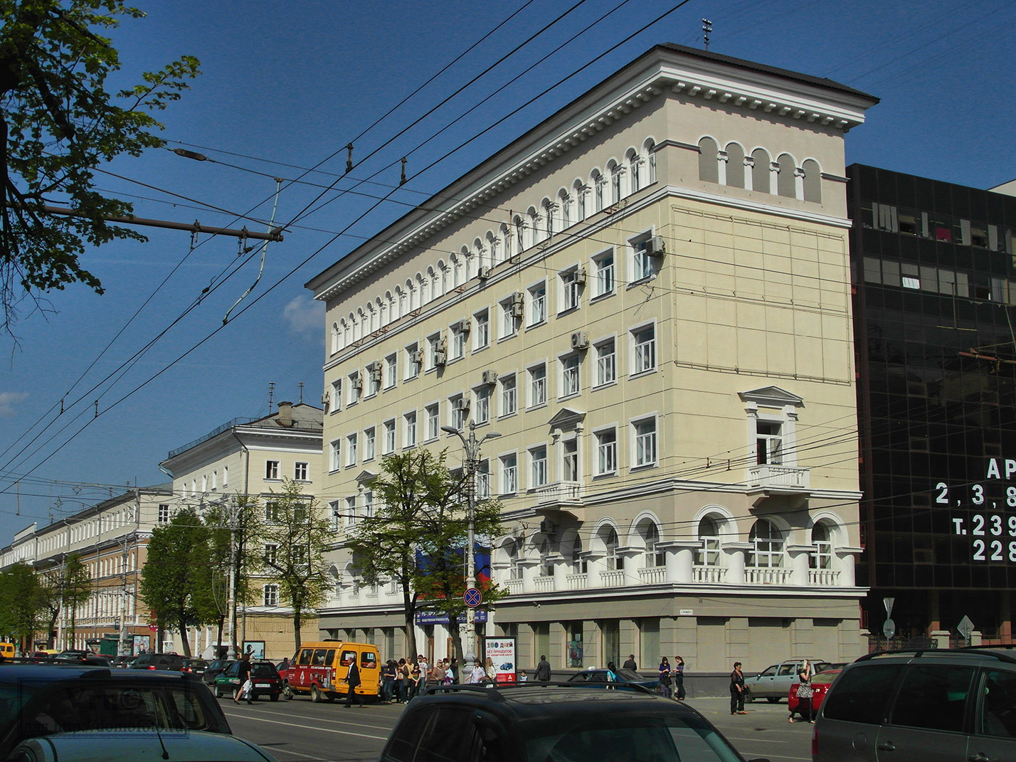 Voronezh, Проспект Революции, 33