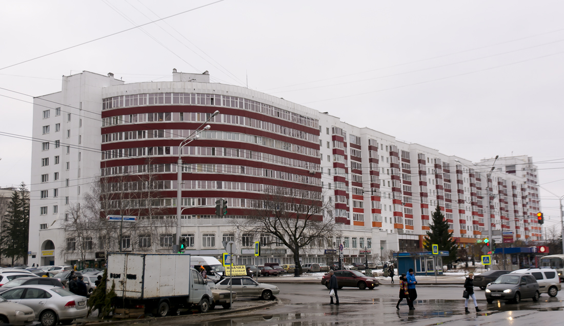 Уфа, Улица Мажита Гафури, 6; Улица Мажита Гафури, 4