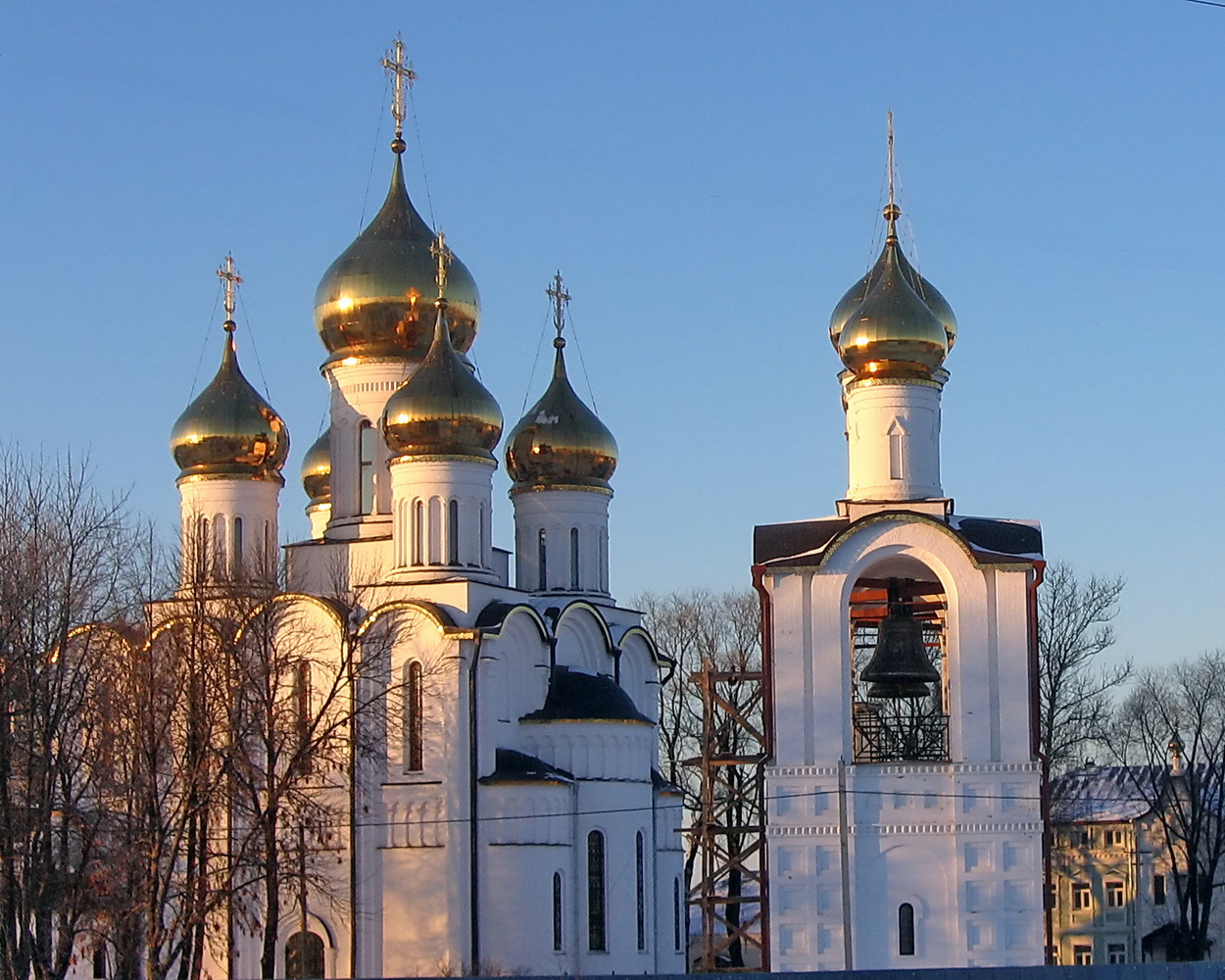 Pereslavl-Zalessky, Улица Гагарина, 43 (Никольский собор); Улица Гагарина, 43 (Звонница)