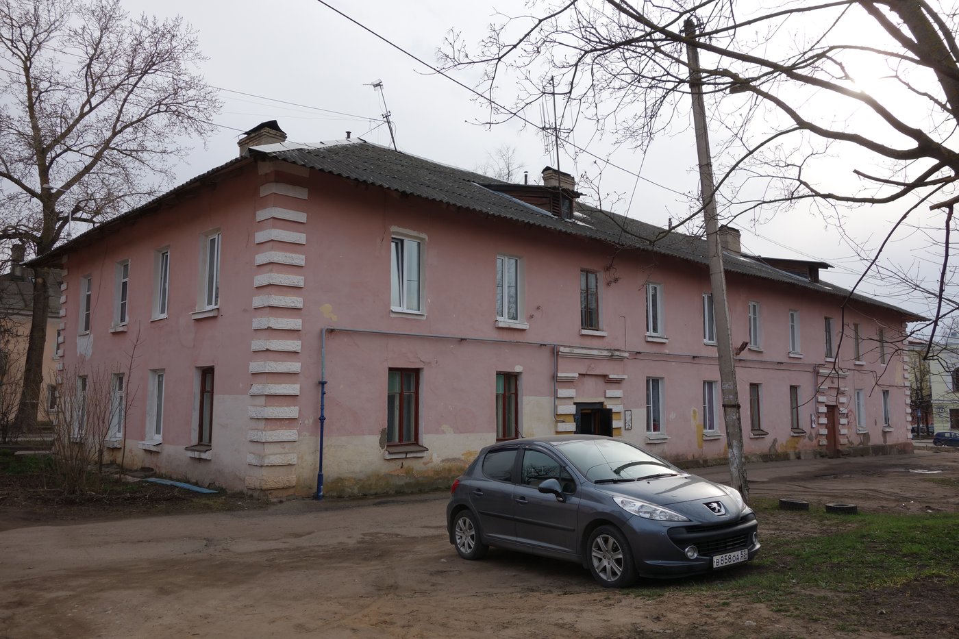 Великий Новгород, Яковлева улица, 14