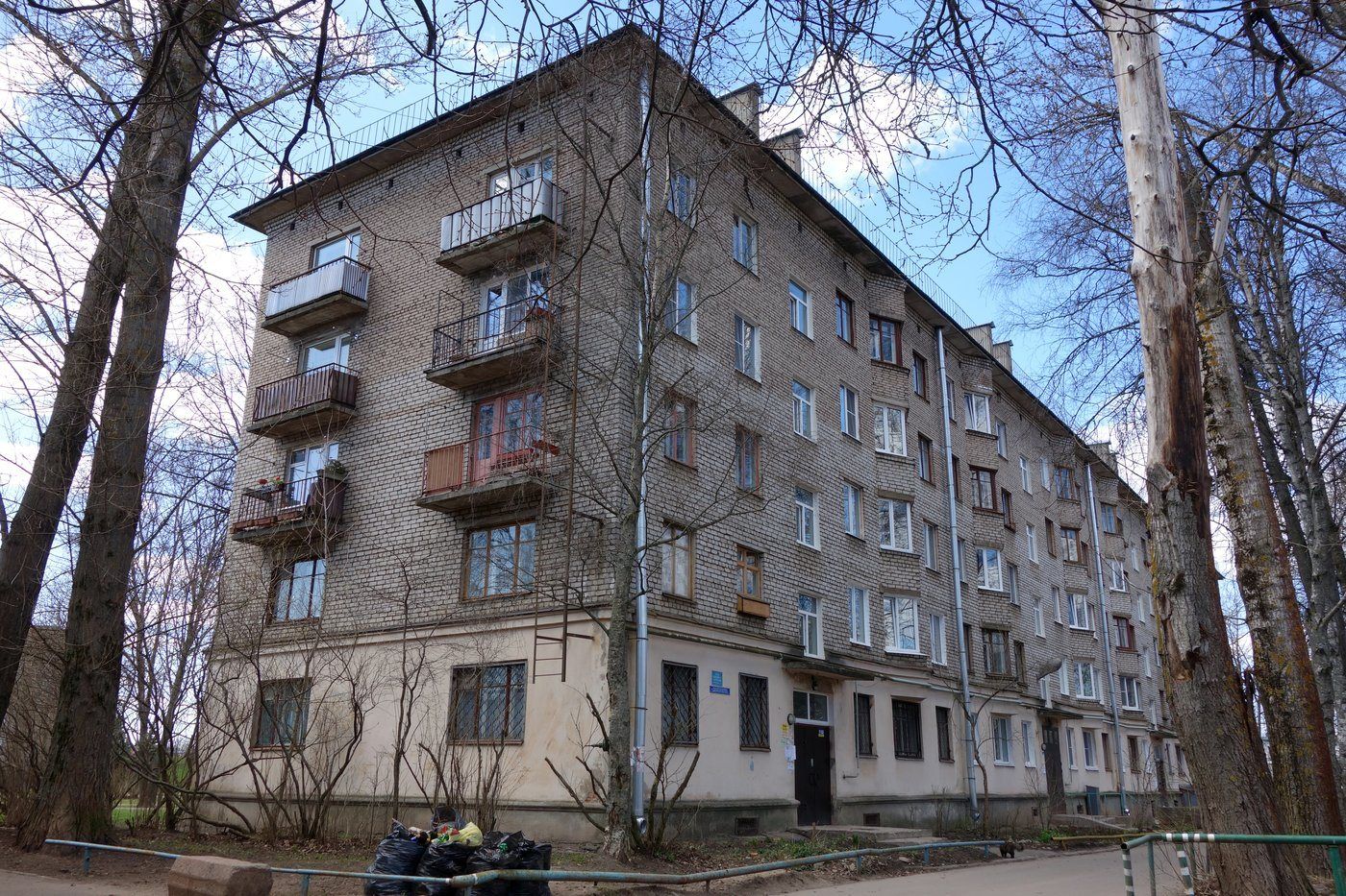 Великий Новгород, Улица Черняховского, 60