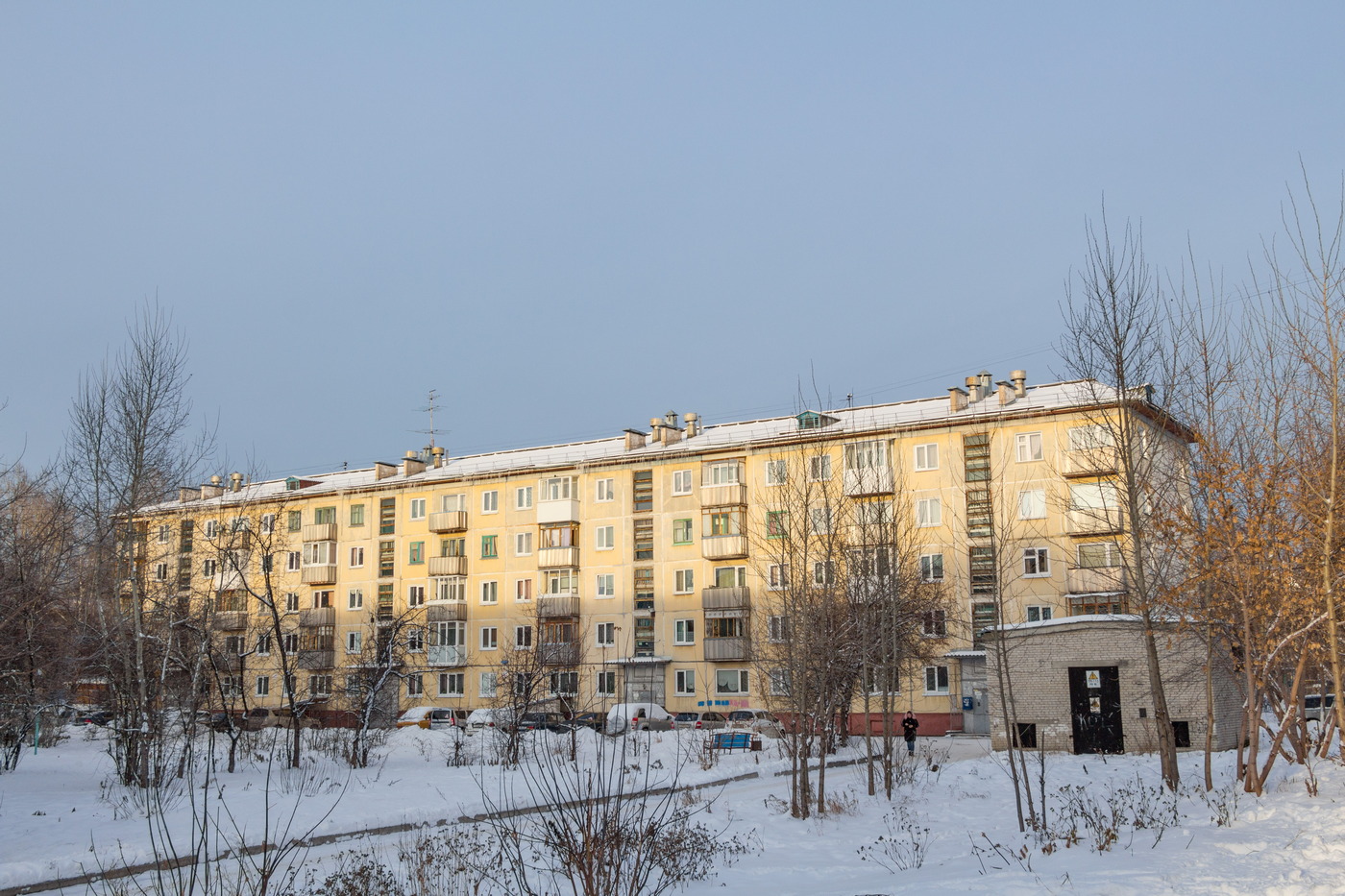 Северск, Коммунистический проспект, 99