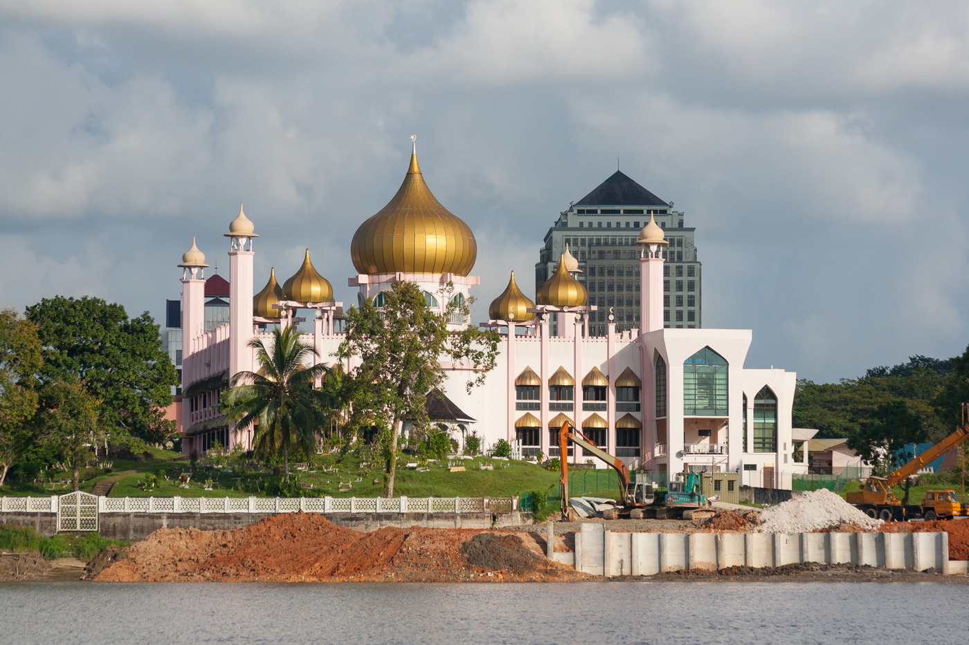 Кучинг, Jalan Datuk Ajibah Abol, 332