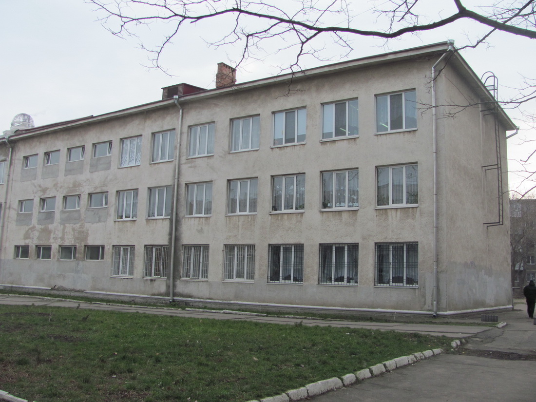 Одесса, тіниста вулиця, 1 / Вулиця Черняховського, (?)