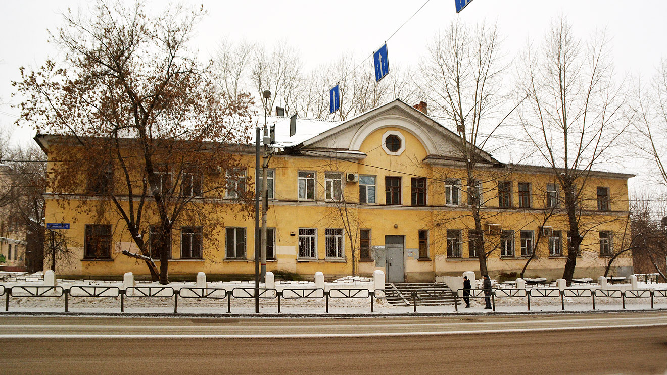 Пермь, Локомотивная улица, 4