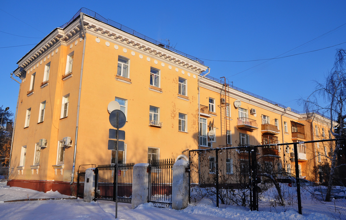 Омск, Спартаковская улица, 13