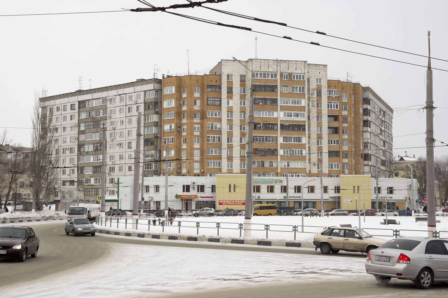 Новокуйбышевск, Улица Дзержинского, 29 / Проспект Победы, 26; Улица Дзержинского, 29 / Проспект Победы, 26; Улица Дзержинского, 29 / Проспект Победы, 26