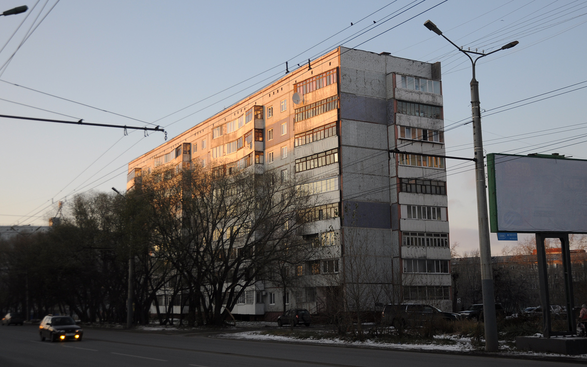 Omsk, Улица Дианова, 4