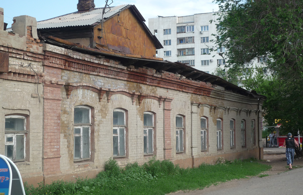 Оренбург, Улица Терешковой, 21