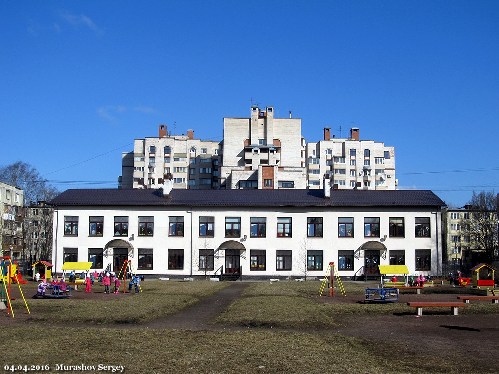 Санкт-Петербург, Бассейная улица, 9
