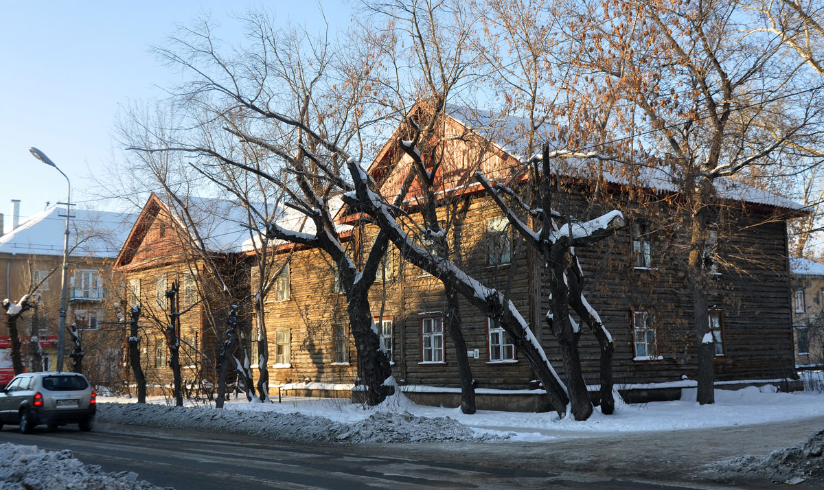 Омск, Улица XX Партсъезда, 18 / улица энергетиков, 16