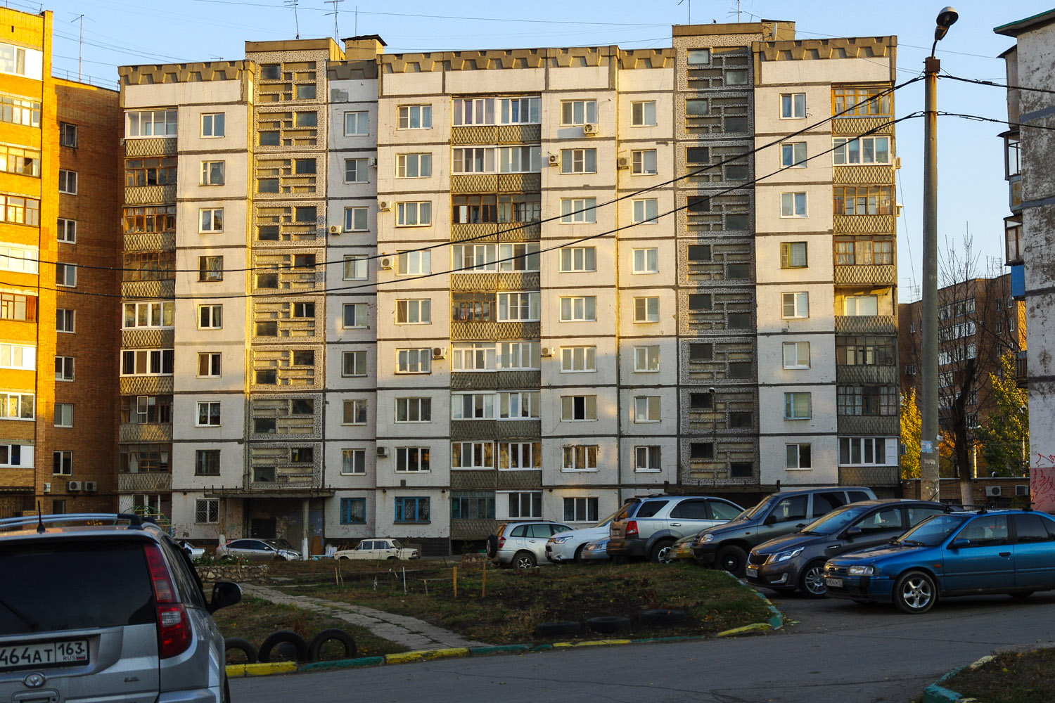 Новокуйбышевск, Улица Дзержинского, 29 / Проспект Победы, 26