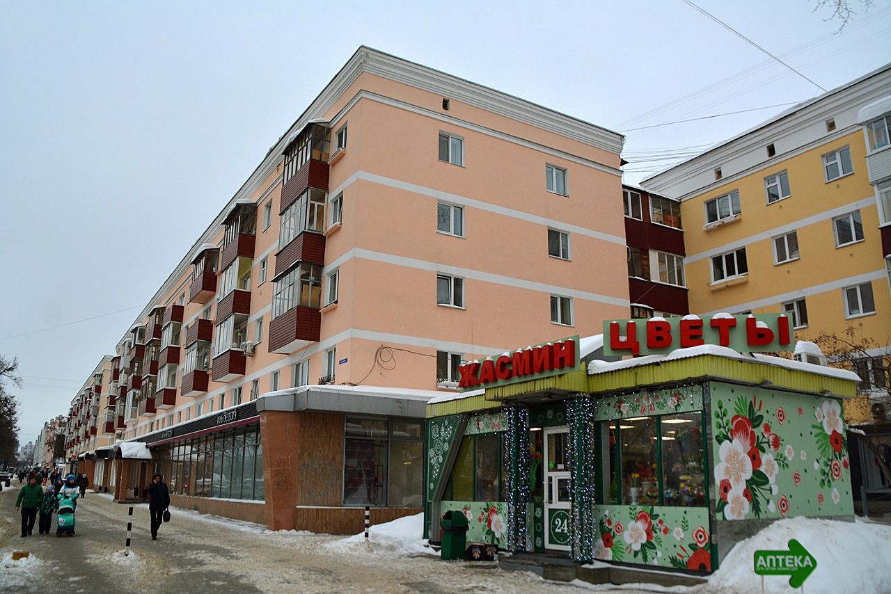 Пермь, Улица Ленина, 80; Улица Ленина, 82А