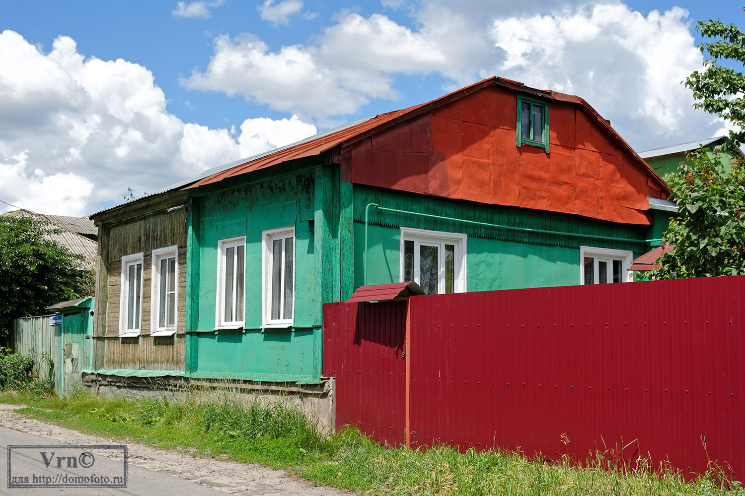 Воронеж, Улица Обороны Революции, 72