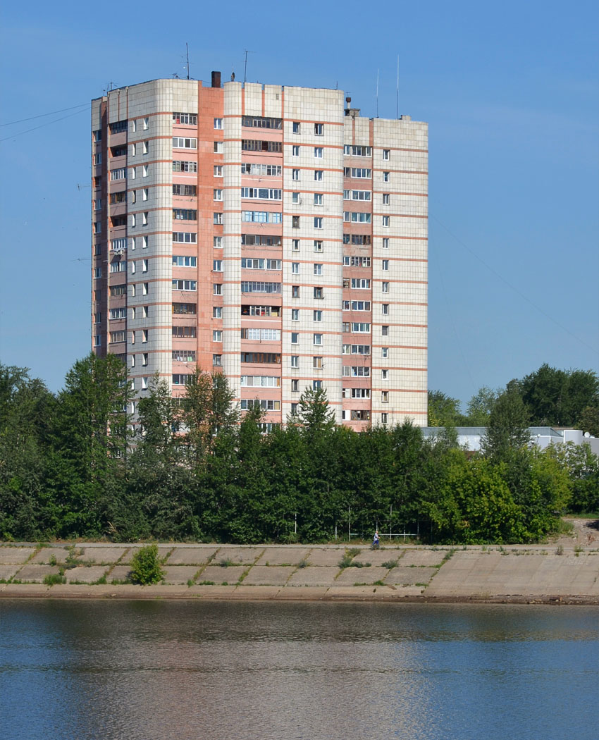 Пермь, Кировоградская улица, 18