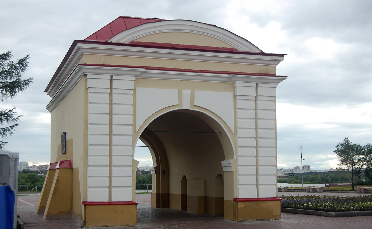 Омск, Партизанская улица, 5А Тобольские ворота