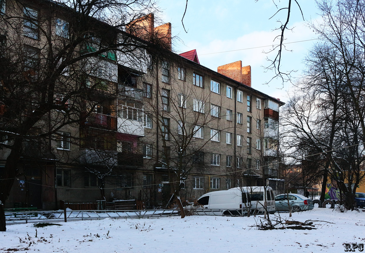 Луцк, Проспект Победы, 17