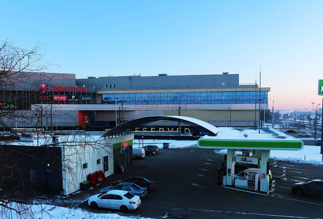 Луцк, Улица Карпенко-Карого, 5