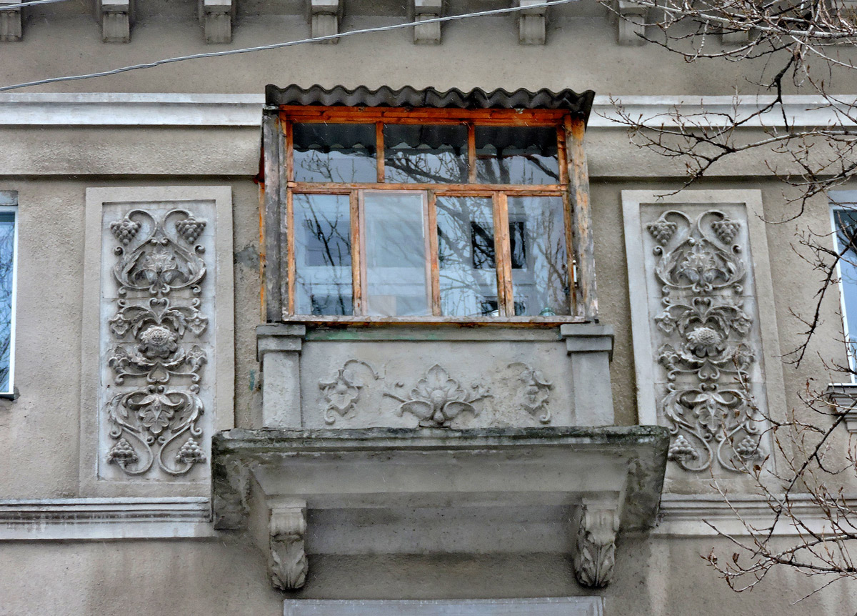 Харьков, Крымская улица, 8