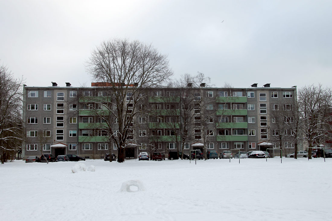 Таллин, Ehitajate tee, 84