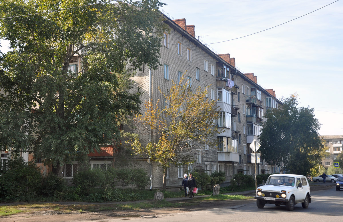 Омск, Улица Артёма Избышева, 4