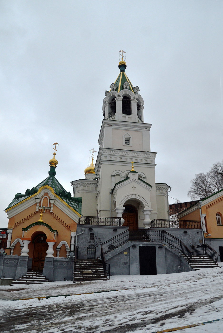 Nizhny Novgorod, Рождественская улица, 1Б (часовня); Рождественская улица, 1Б (церковь)