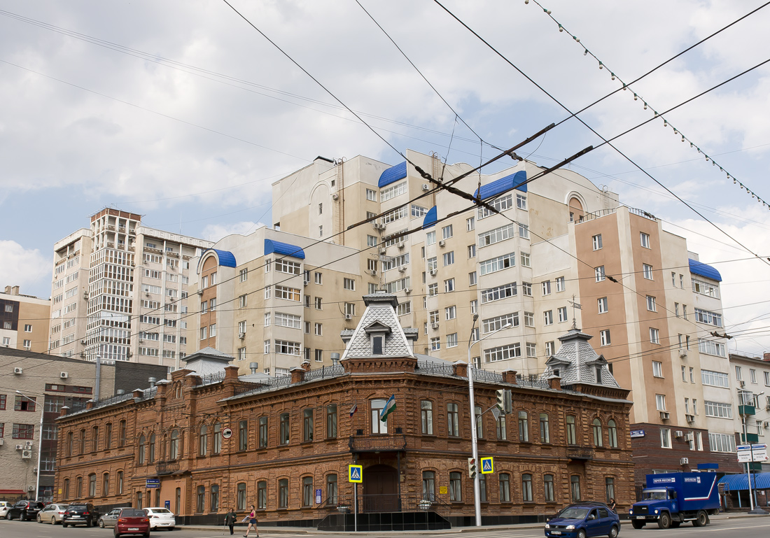 Ufa, Улица Цюрупы, 38; Улица Цюрупы, 40