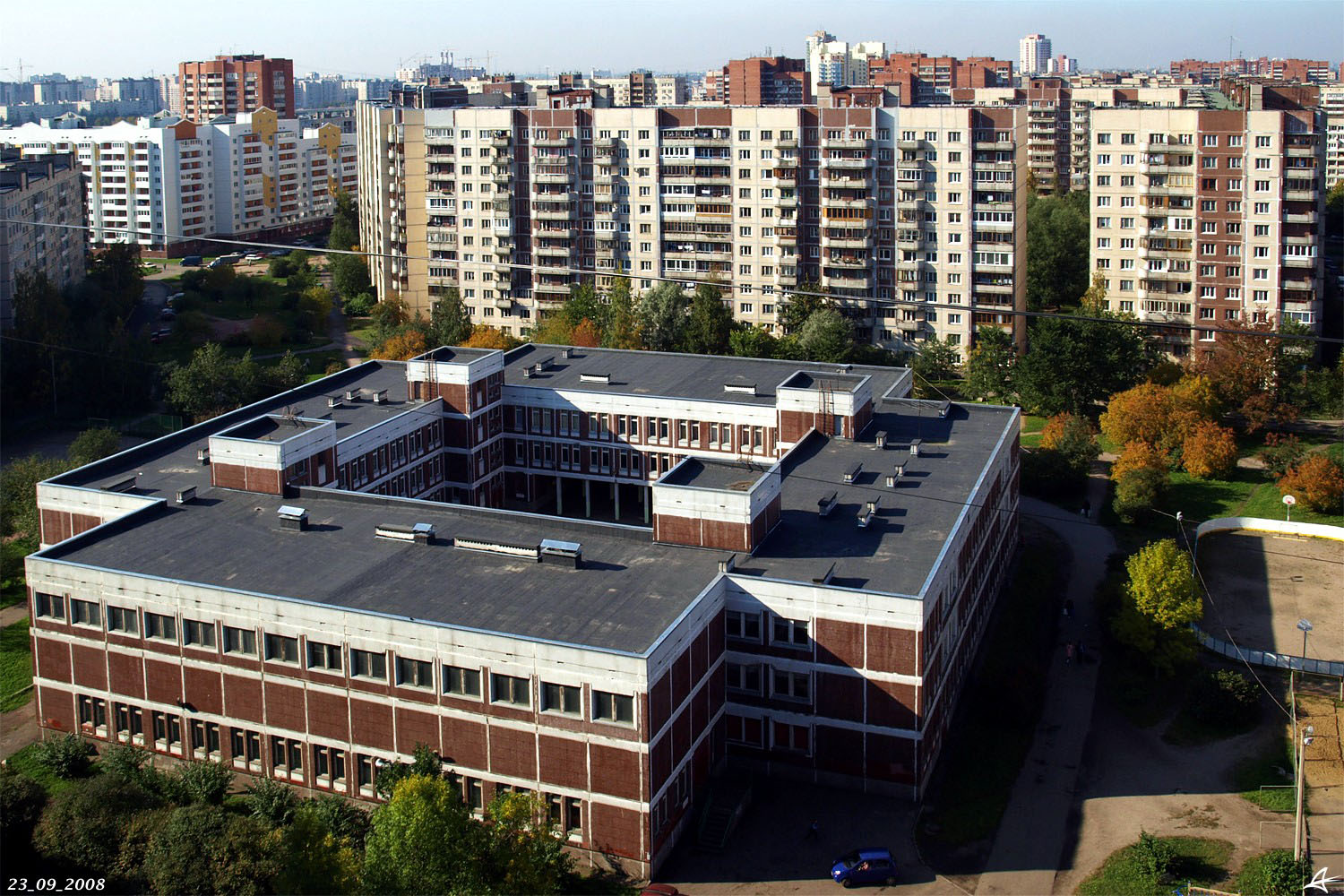 Санкт-Петербург, Ленская улица, 19 корп. 2 лит. В; Белорусская улица, 10