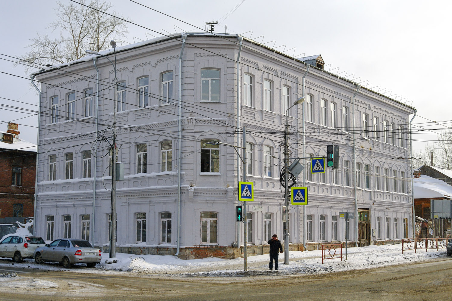 Самара, Улица Льва Толстого, 96 / Ленинская улица, 77