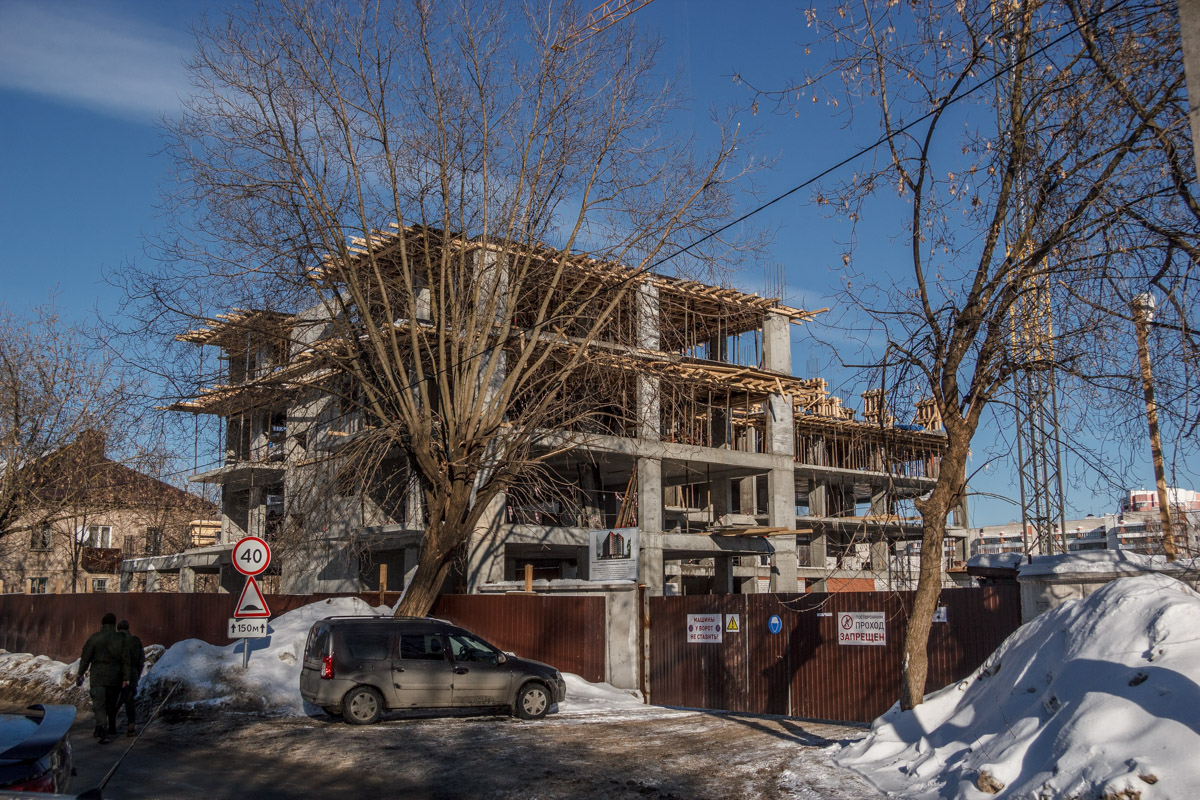 Казань, Ленинградская 2-я улица, 4 Казань, Ленинградская 2-я улица, 4