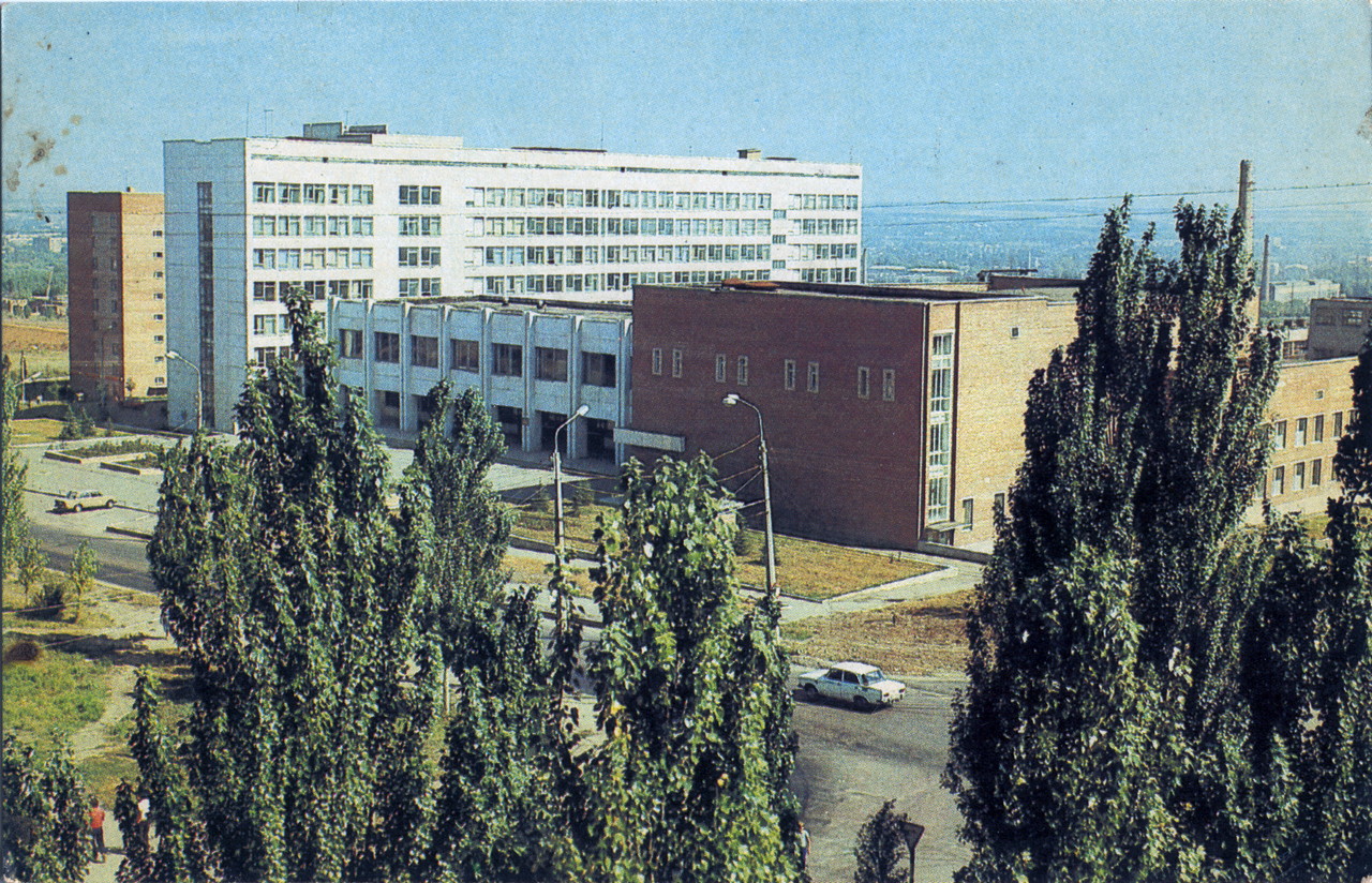 Славянск, Улица Генерала Батюка, 19
